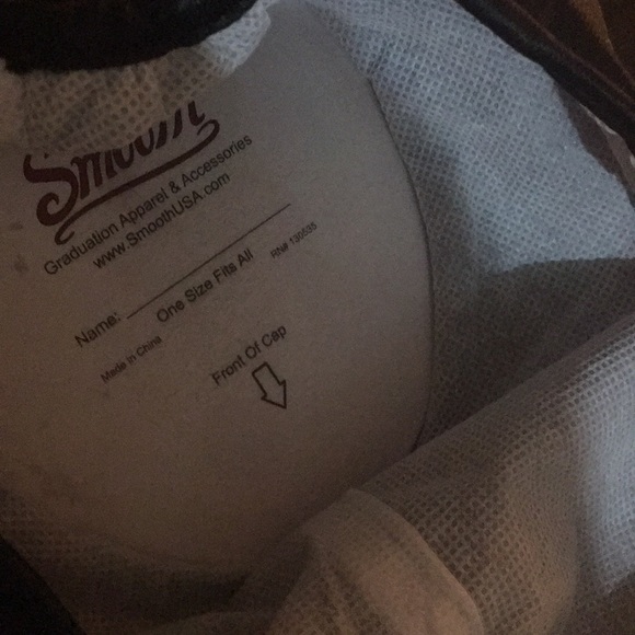 Grad Cap & Gown - Picture 4 of 7